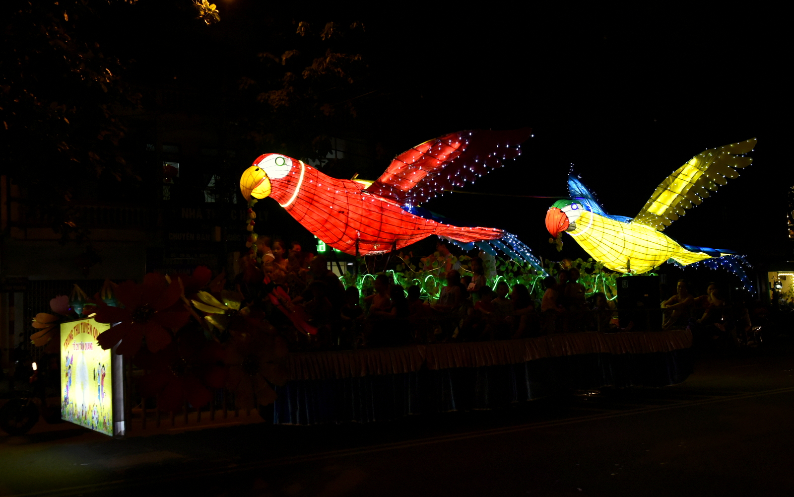 Rộn ràng Trung thu ở Tuyên Quang
