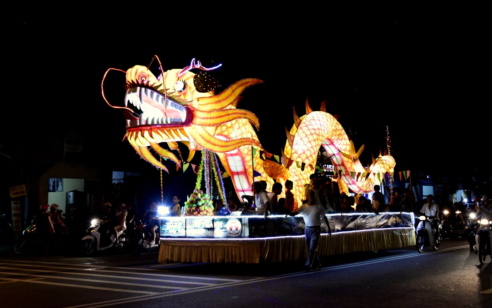 Rộn ràng Trung thu ở Tuyên Quang